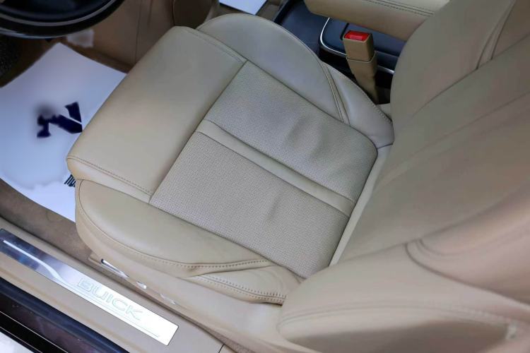 Used Buick GL8 2020 ES Land Cruiser 653T Flagship Model Interior 7