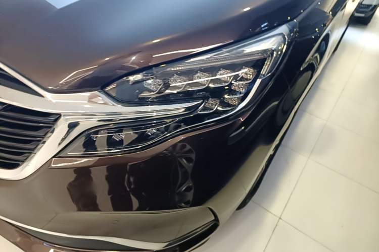 Used Buick GL8 2020 ES Land Cruiser 653T Luxury Edition Left Front Headlight