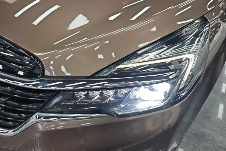 Used Buick GL8 2020 Land Business Class 652T Premium Model Left Front Headlight