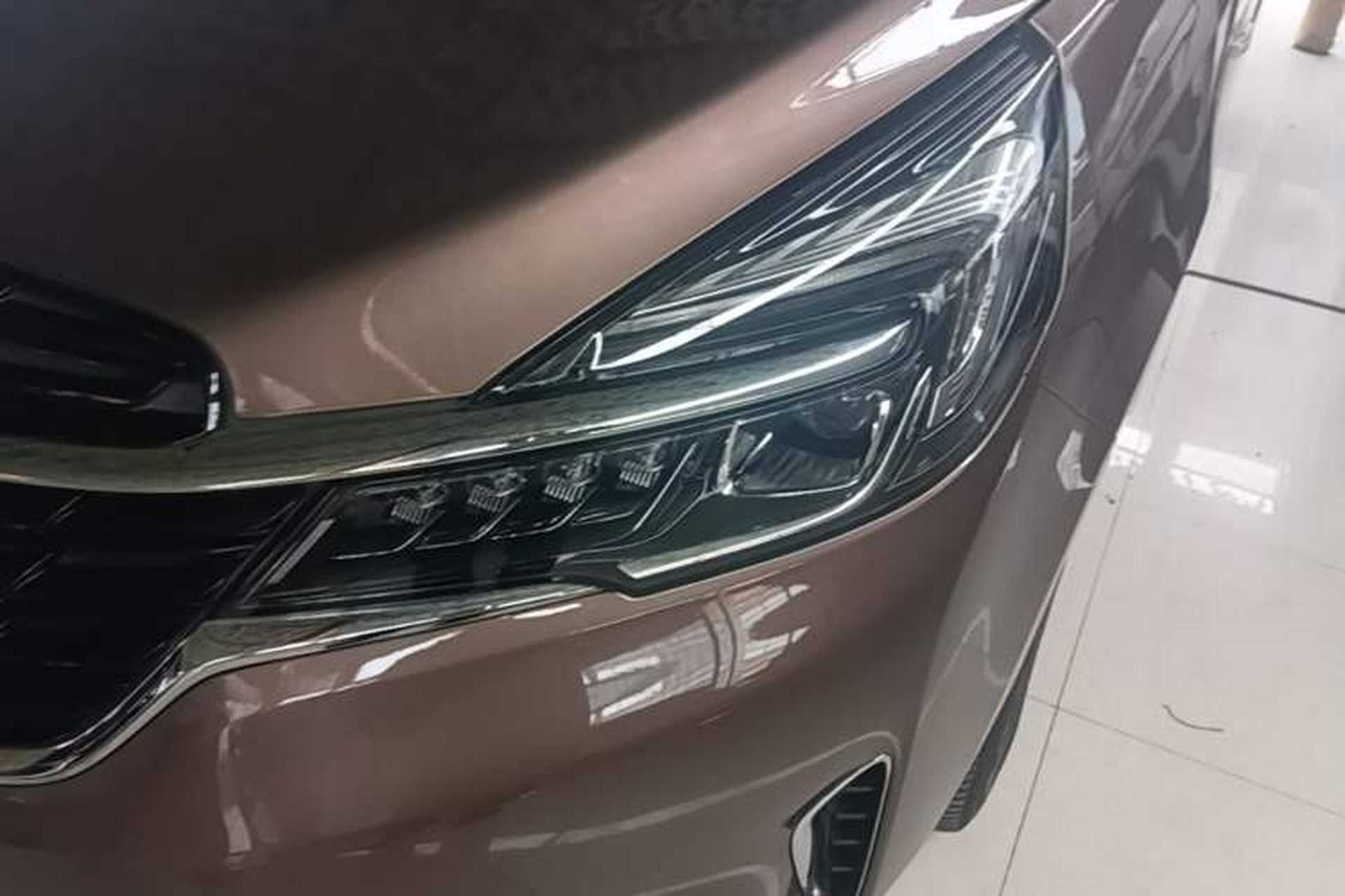 Used Buick GL8 2020 Land Cruiser Executive Class 652T Comfort Model Left Front Headlight