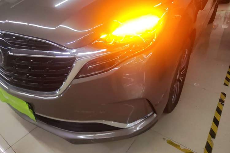 Used Buick GL8 2020 ES Land Cruiser 653T Flagship Model Left Front Headlight