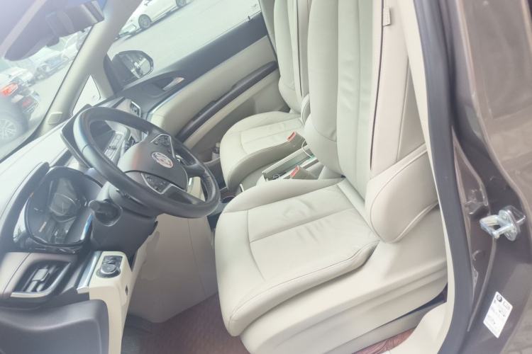 Used Buick GL8 2020 Land Business Class 652T Luxury Model Left Front Seat