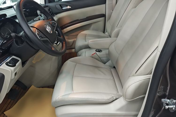 Used Buick GL8 2020 Land Business Class 652T Luxury Model Left Front Seat