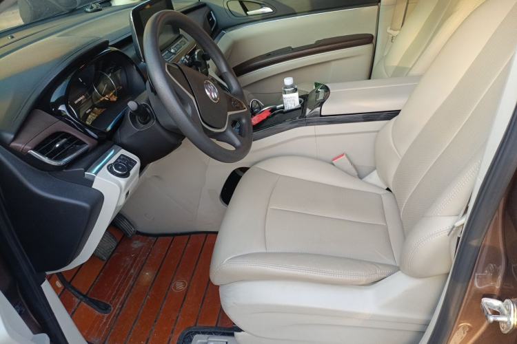 Used Buick GL8 2020 Land Cruiser Executive Class 652T Comfort Model Left Front Seat