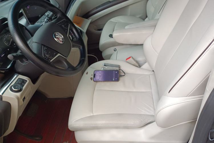 Used Buick GL8 2020 Land Business Class 652T Luxury Model Left Front Seat