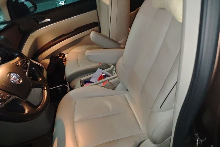 Used Buick GL8 2020 Land Business Class 652T Luxury Model Left Front Seat