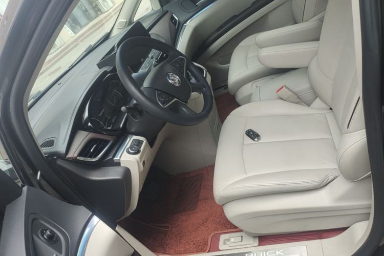Used Buick GL8 2020 Land Business Class 652T Premium Model Left Front Seat