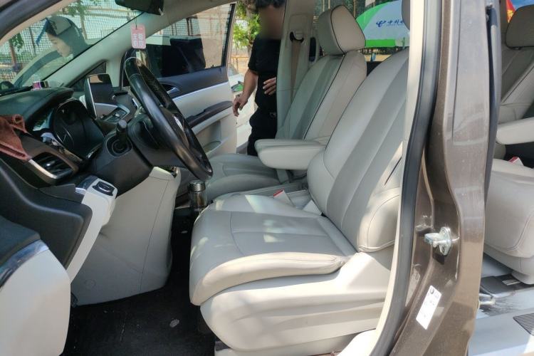 Used Buick GL8 2020 Land Business Class 652T Premium Model Left Front Seat