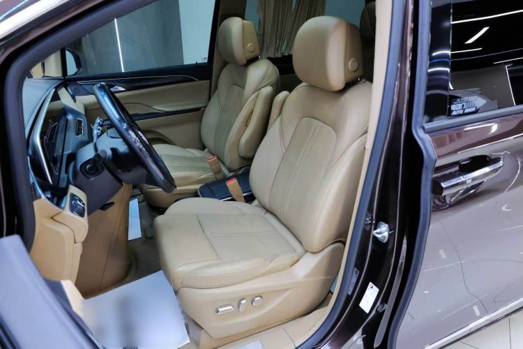 Used Buick GL8 2020 ES Land Cruiser 653T Flagship Model Left Front Seat
