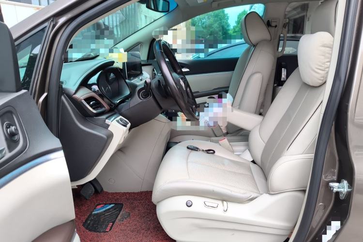Used Buick GL8 2020 Land Business Class 652T Luxury Model Left Front Seat