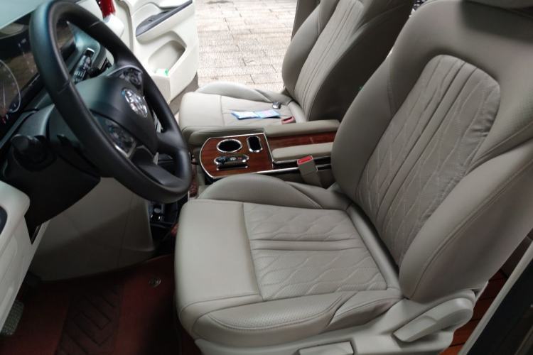 Used Buick GL8 2020 ES Land Cruiser 653T Comfort Edition Left Front Seat