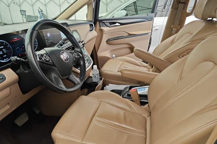 Used Buick GL8 2020 ES Land Cruiser 653T Luxury Model Left Front Seat