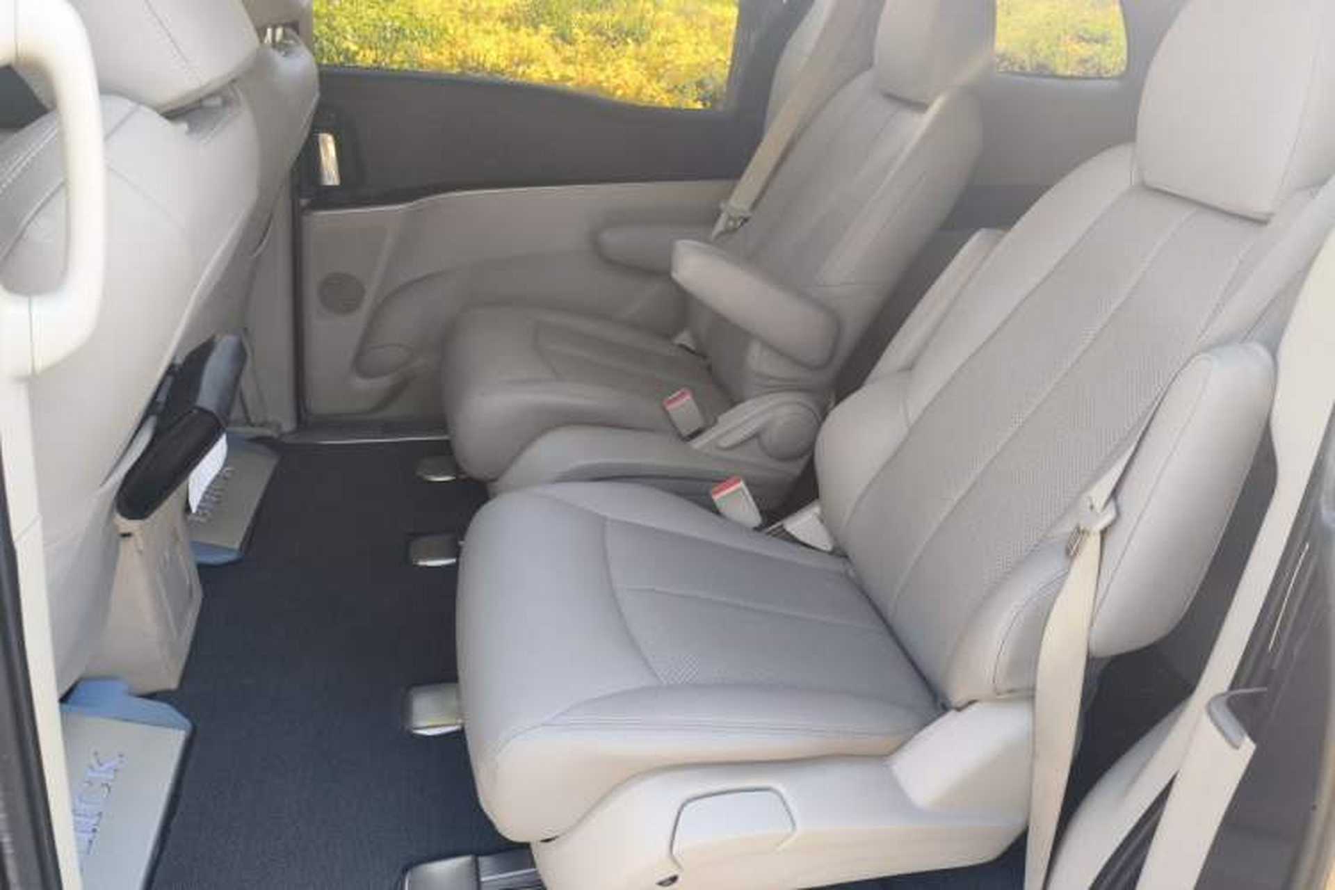 Used Buick GL8 2020 Land Cruiser Executive Class 652T Comfort Model Left Rear Seat