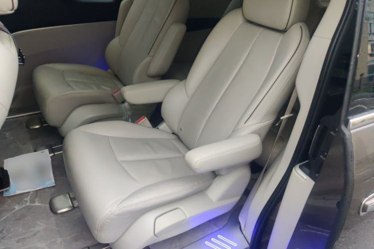 Used Buick GL8 2020 Land Business Class 652T Luxury Model Left Rear Seat