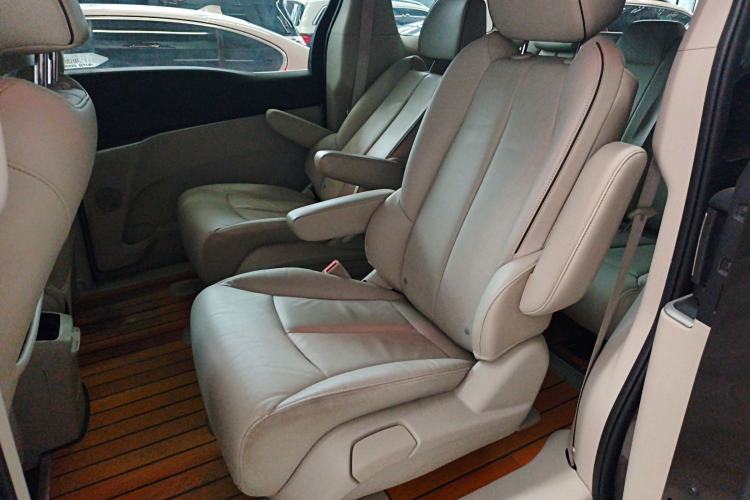Used Buick GL8 2020 Land Business Class 652T Luxury Model Left Rear Seat