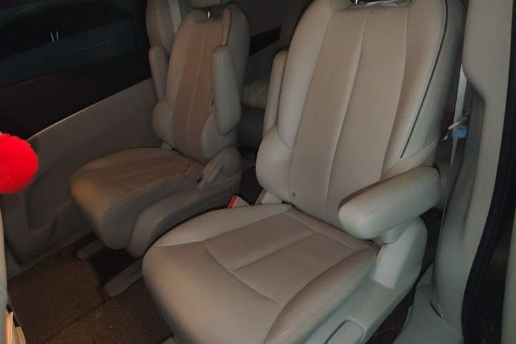 Used Buick GL8 2020 Land Business Class 652T Luxury Model Left Rear Seat
