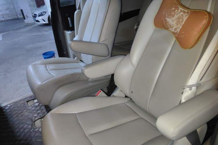 Used Buick GL8 2020 Land Business Class 652T Luxury Model Left Rear Seat