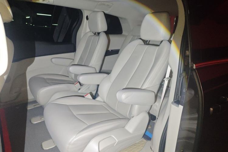 Used Buick GL8 2020 Land Cruiser Executive Class 652T Comfort Model Left Rear Seat
