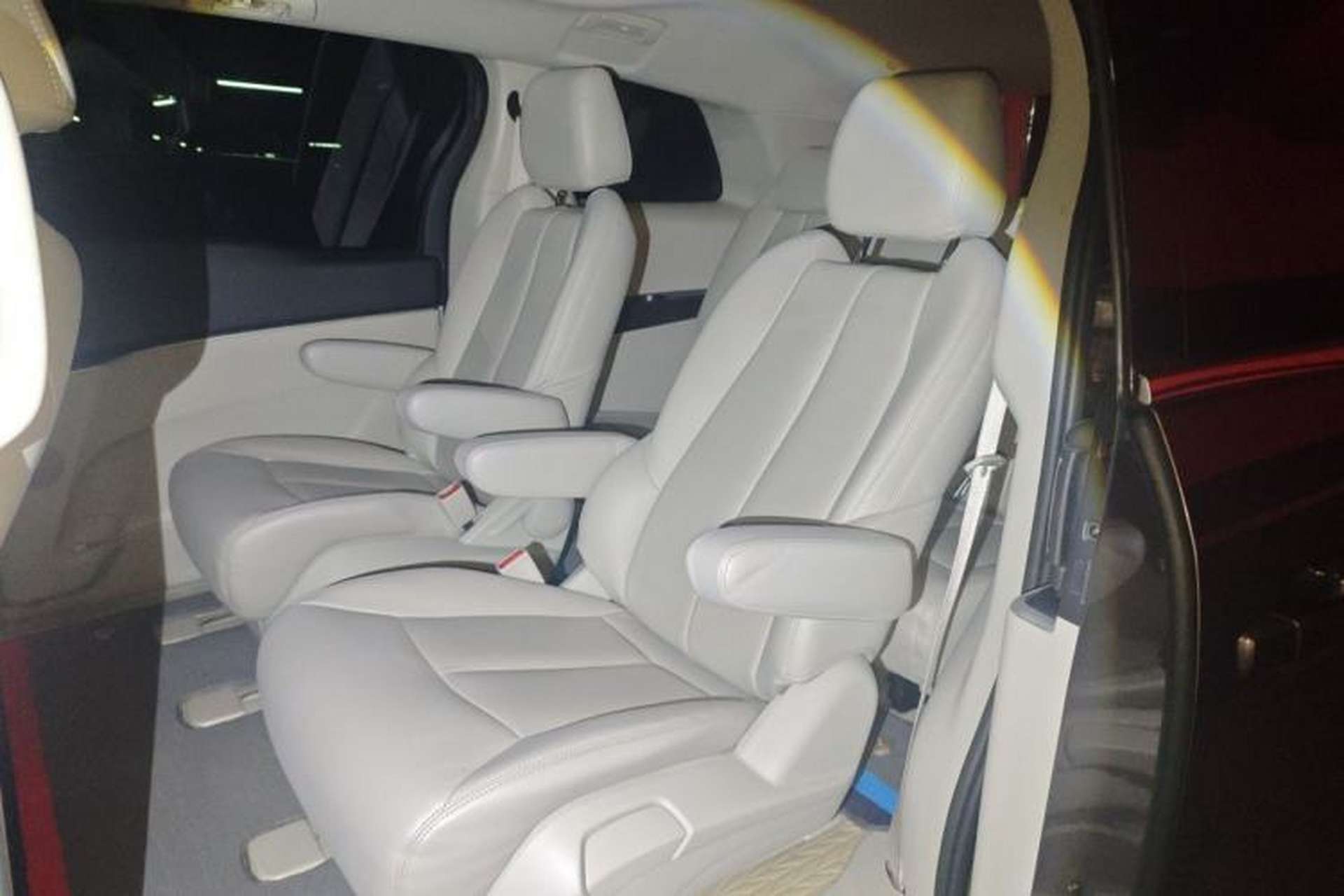 Used Buick GL8 2020 Land Cruiser Executive Class 652T Comfort Model Left Rear Seat
