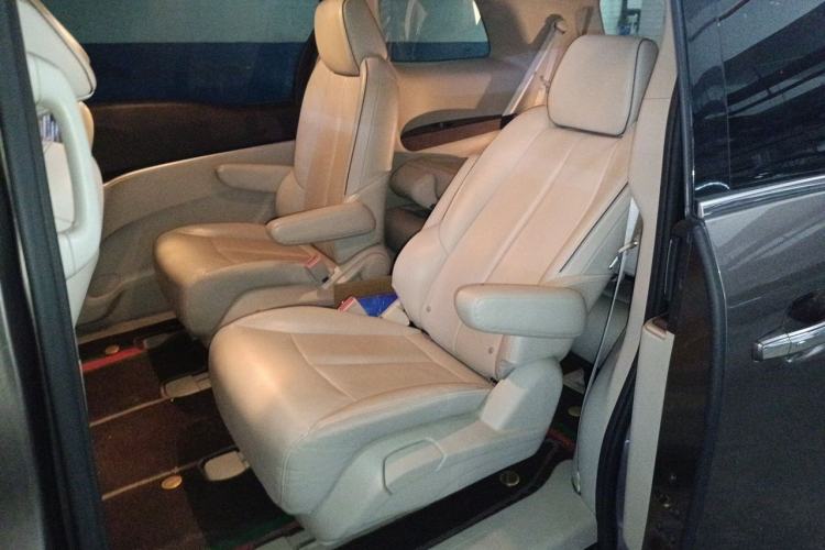 Used Buick GL8 2020 Land Business Class 652T Luxury Model Left Rear Seat