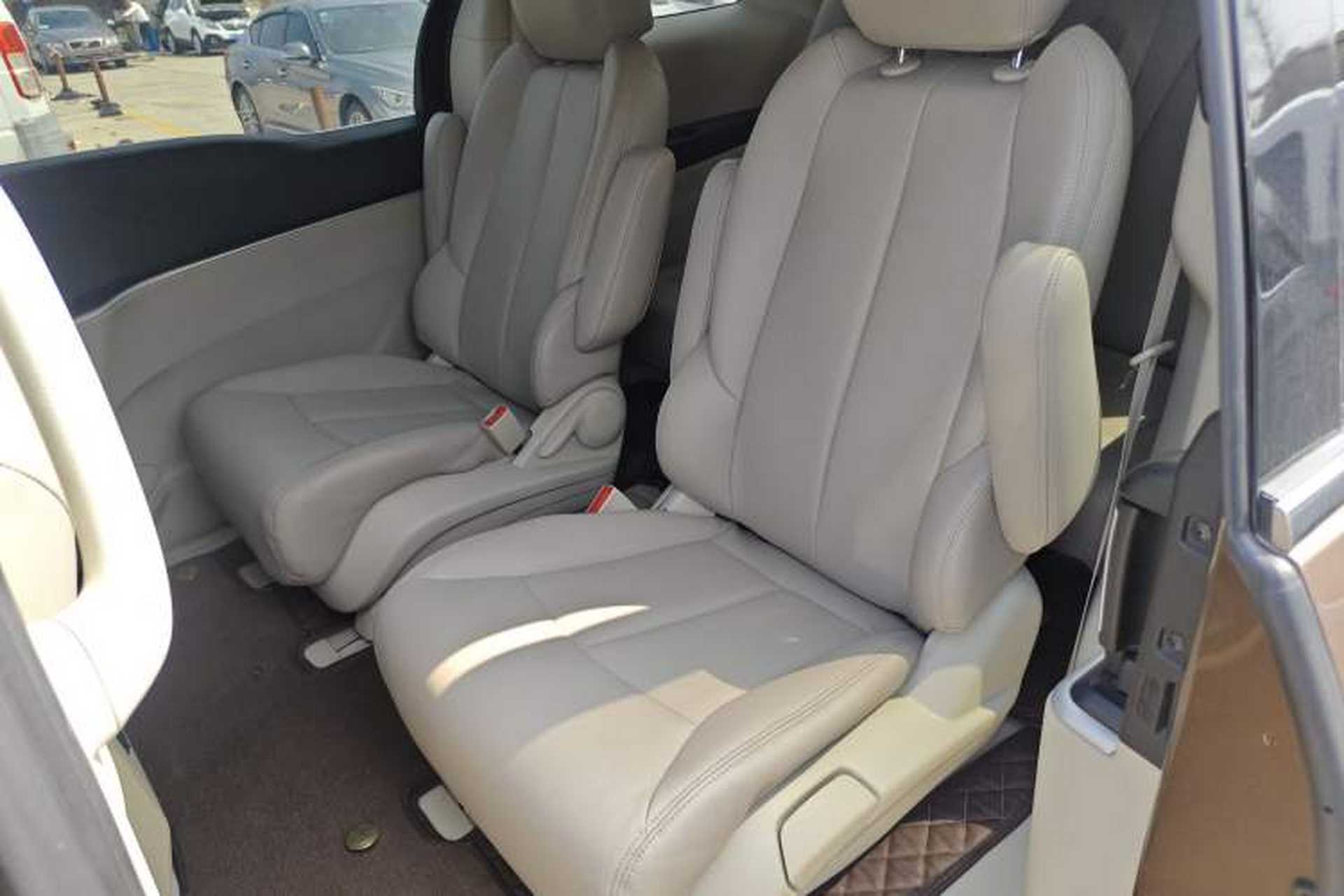 Used Buick GL8 2020 Land Cruiser Executive Class 652T Comfort Model Left Rear Seat
