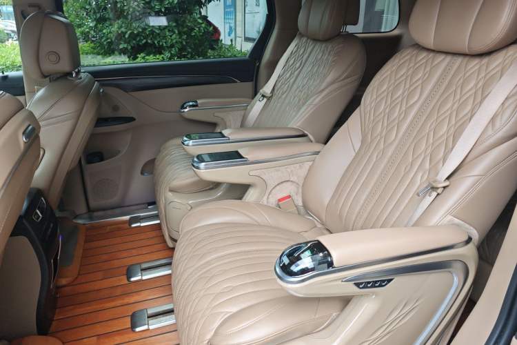 Used Buick GL8 2020 ES Land Cruiser 653T Luxury Edition Left Rear Seat