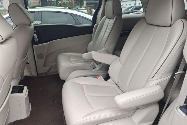 Used Buick GL8 2020 Land Business Class 652T Premium Model Left Rear Seat