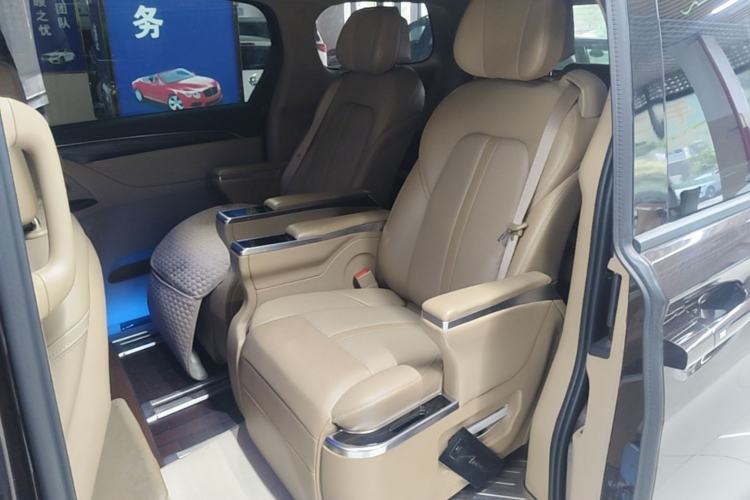 Used Buick GL8 2020 ES Land Cruiser 653T Luxury Edition Left Rear Seat