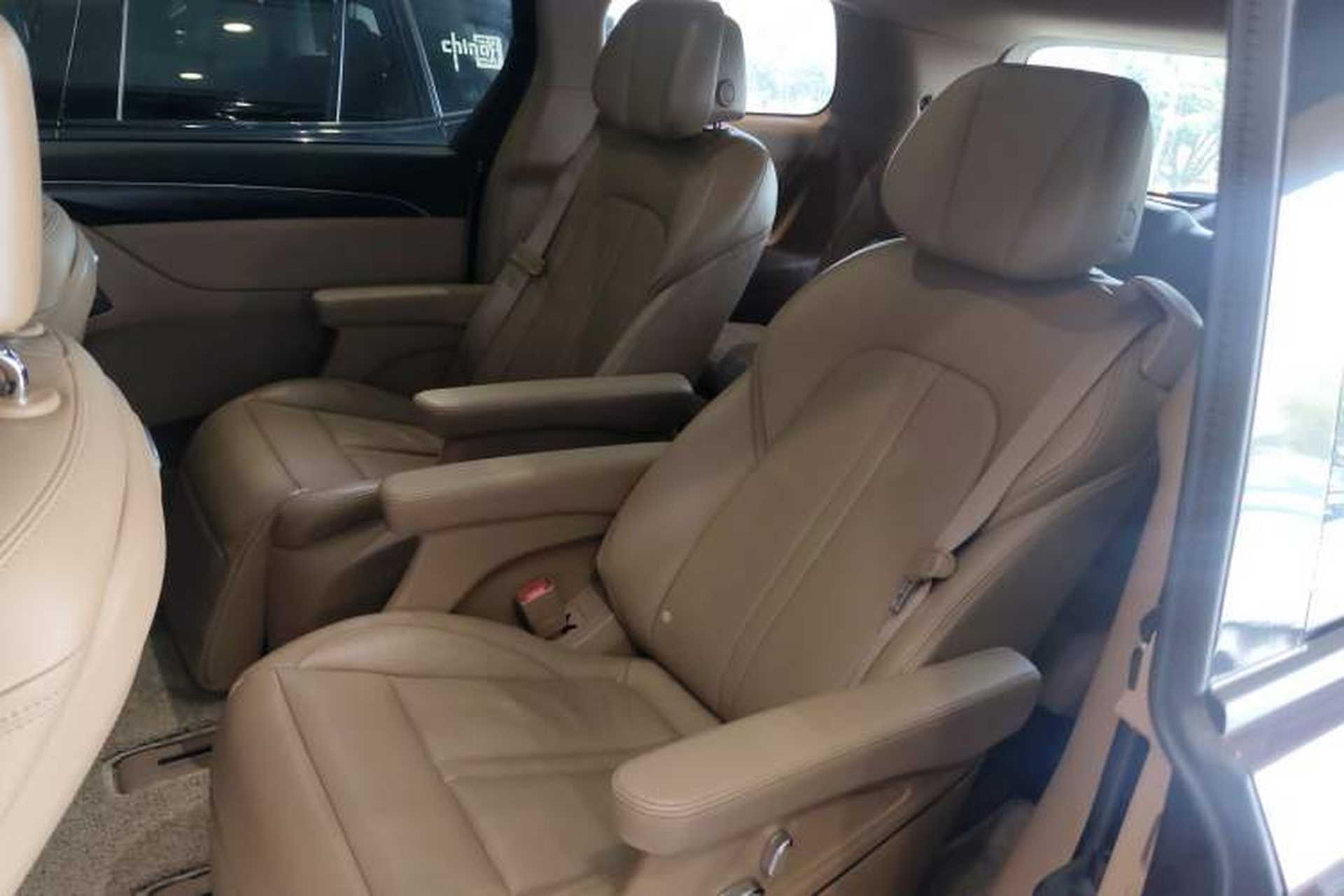 Used Buick GL8 2020 ES Land Cruiser 653T Luxury Model Left Rear Seat