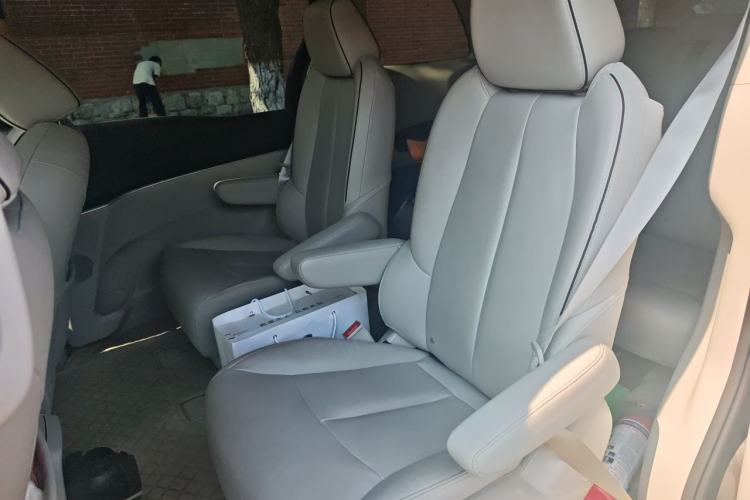 Used Buick GL8 2020 Land Business Class 652T Luxury Model Left Rear Seat
