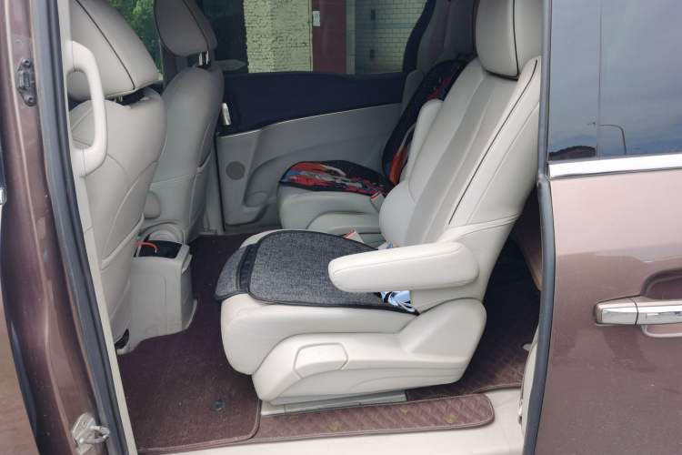 Used Buick GL8 2020 Land Business Class 652T Luxury Model Left Rear Seat