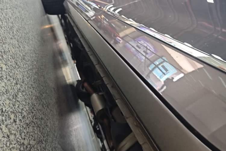 Used Buick GL8 2020 Land Business Class 652T Luxury Model Left Side Sill