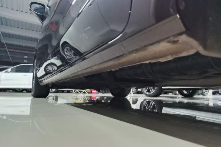 Used Buick GL8 2020 ES Land Cruiser 653T Luxury Edition Left Side Sill