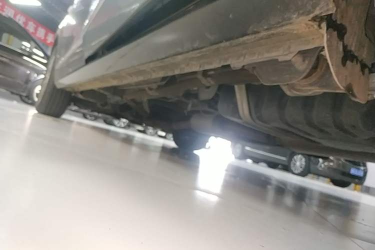 Used Buick GL8 2020 Land Business Class 652T Luxury Model Left Side Sill