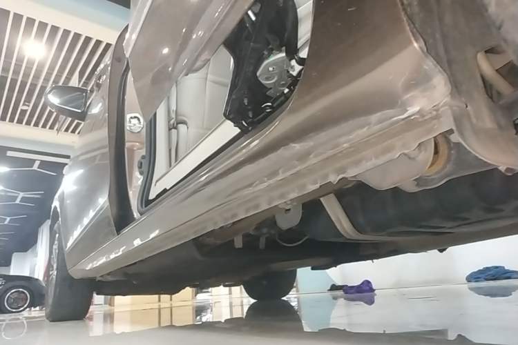 Used Buick GL8 2020 Land Business Class 652T Luxury Model Left Side Sill