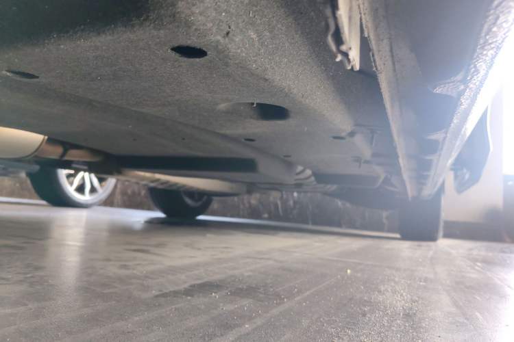 Used Buick GL8 2020 ES Land Cruiser 653T Luxury Model Left Side Sill
