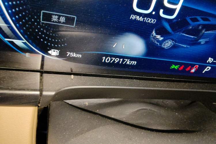 Used Buick GL8 2020 ES Land Cruiser 653T Luxury Model Odometer Close Up