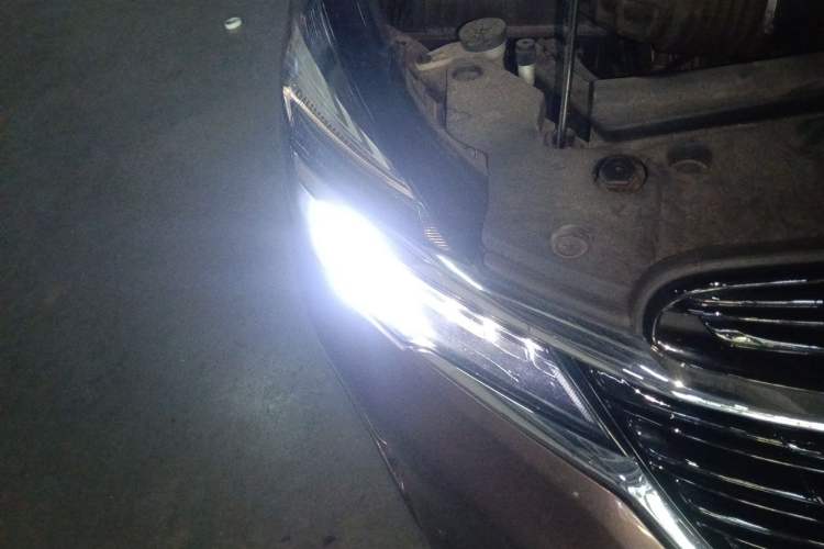 Used Buick GL8 2020 Land Business Class 652T Premium Model Right Front Headlight
