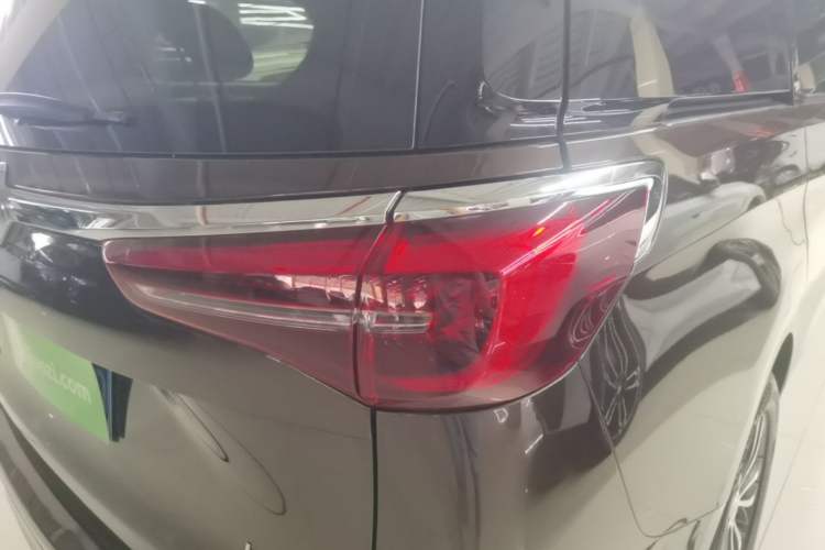 Used Buick GL8 2020 ES Land Cruiser 653T Luxury Edition Right Rear Taillight