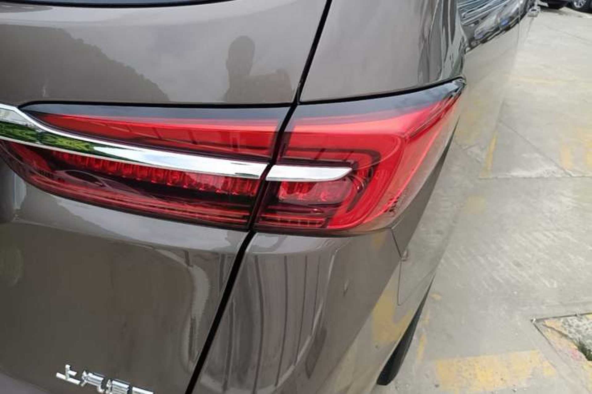 Used Buick GL8 2020 Land Business Class 652T Luxury Model Right Rear Taillight