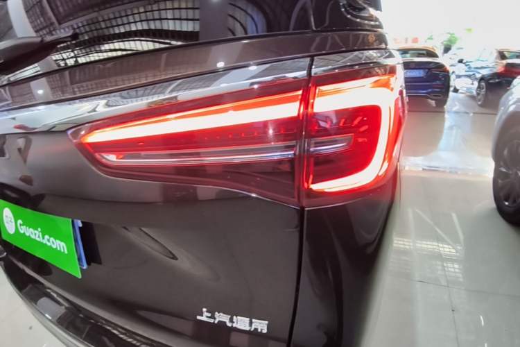 Used Buick GL8 2020 ES Land Cruiser 653T Luxury Edition Right Rear Taillight