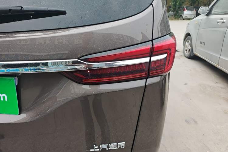 Used Buick GL8 2020 Land Business Class 652T Luxury Model Right Rear Taillight