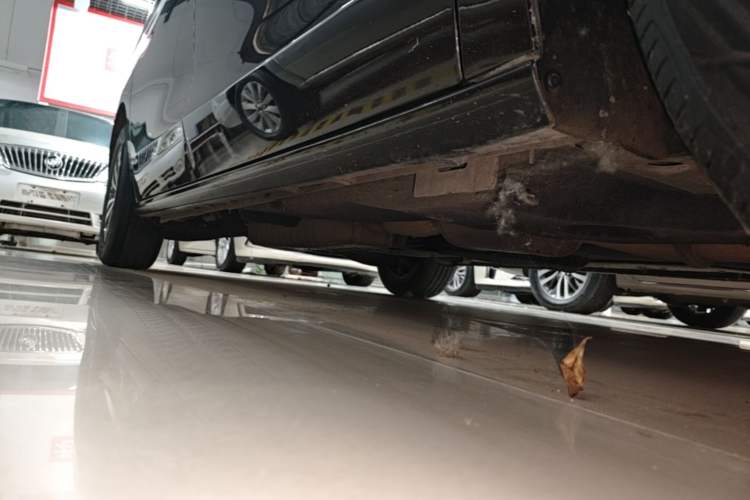 Used Buick GL8 2020 ES Land Cruiser 653T Comfort Edition Right Side Sill