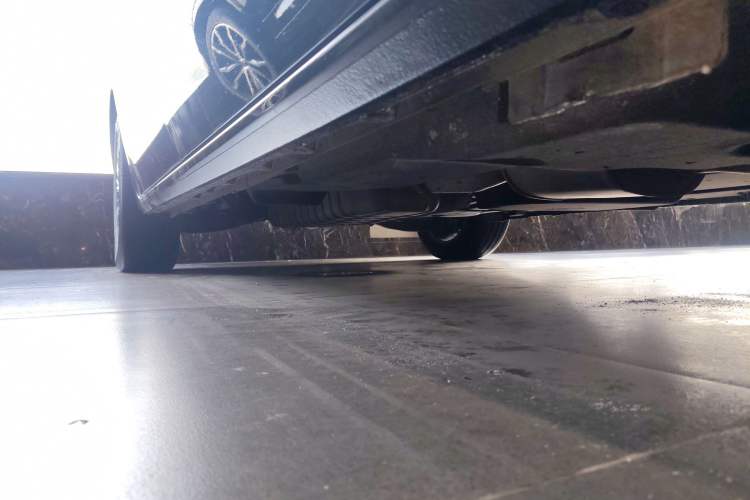 Used Buick GL8 2020 ES Land Cruiser 653T Luxury Model Right Side Sill