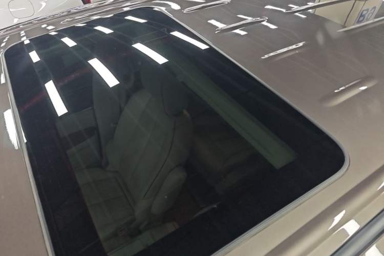 Used Buick GL8 2020 Land Business Class 652T Luxury Model Roof