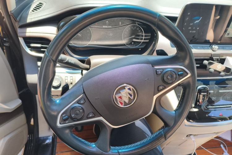 Used Buick GL8 2020 Land Business Class 652T Luxury Model Steering Wheel