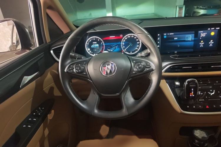 Used Buick GL8 2020 ES Land Cruiser 653T Luxury Model Steering Wheel