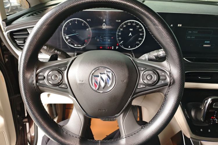 Used Buick GL8 2020 ES Land Cruiser 653T Comfort Edition Steering Wheel