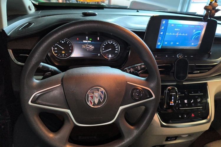 Used Buick GL8 2020 Land Cruiser Executive Class 652T Comfort Model Steering Wheel