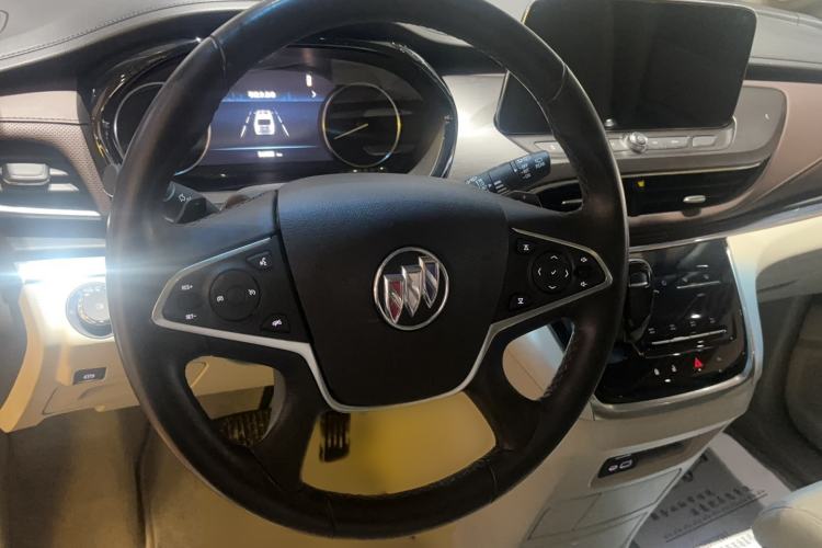 Used Buick GL8 2020 Land Business Class 652T Luxury Model Steering Wheel